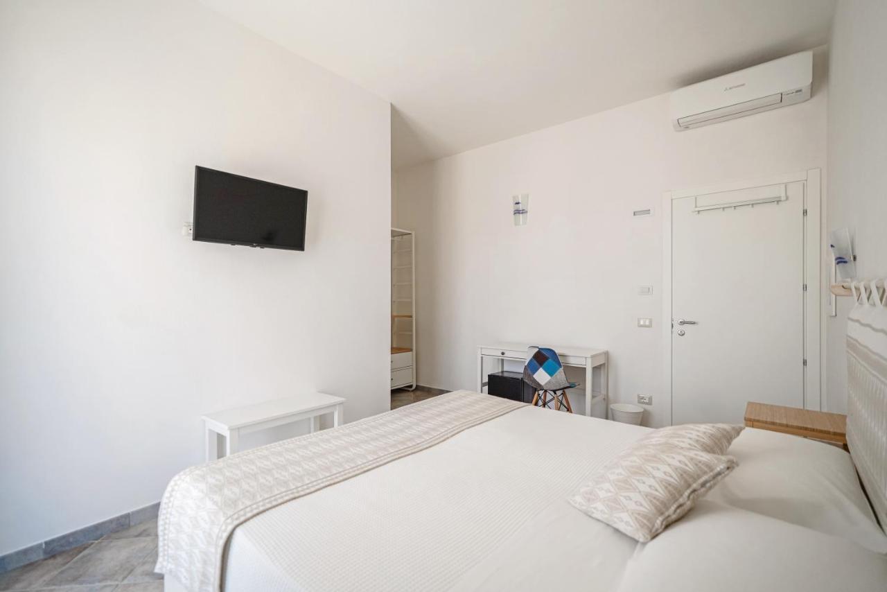 Controvento Bed & Breakfast La Maddalena  Exterior foto